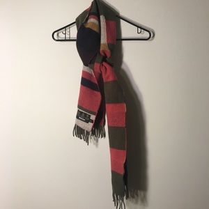 Barbour scarf